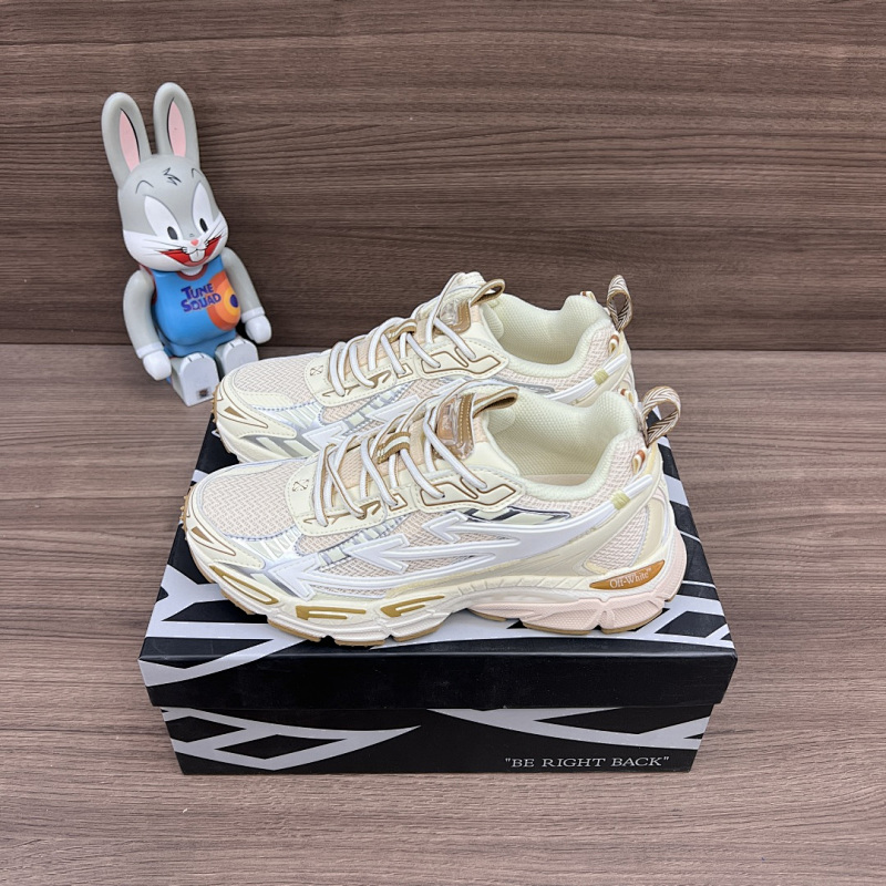 OFF WHITE SNEAKERS (4)