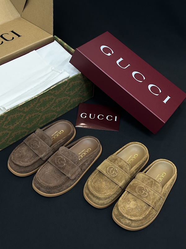 Gucci suede mules