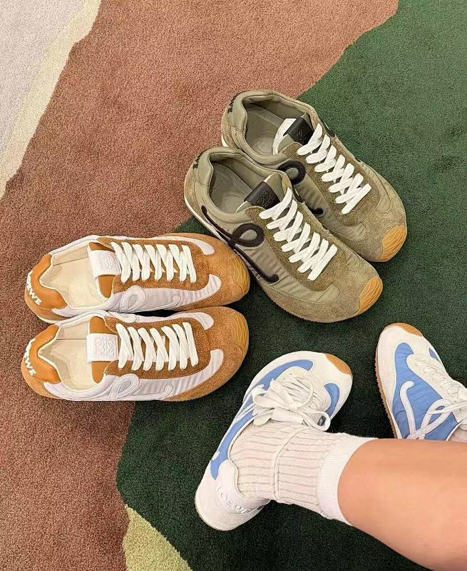 LOEWE SNEAKERS