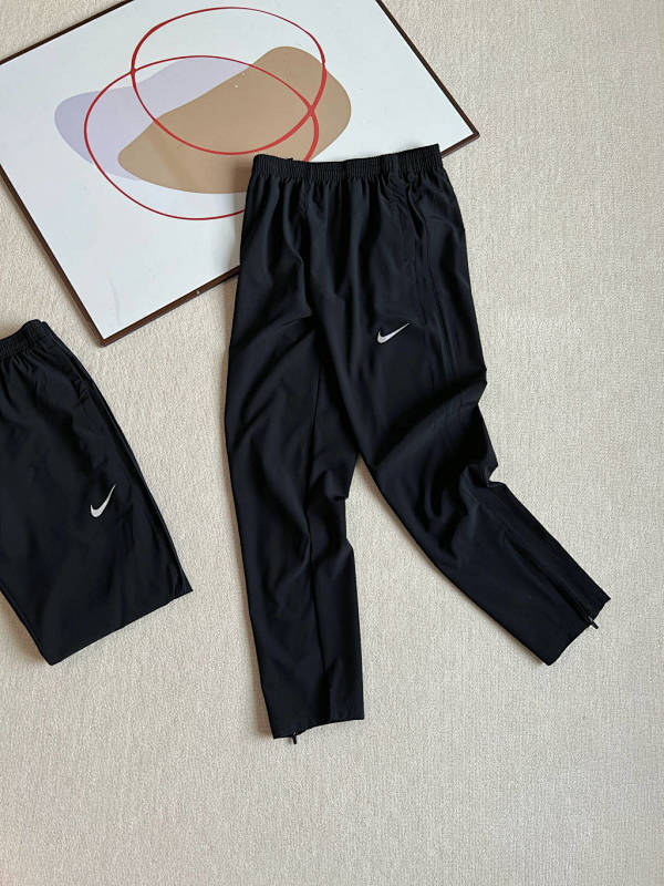 NIKE PANTS