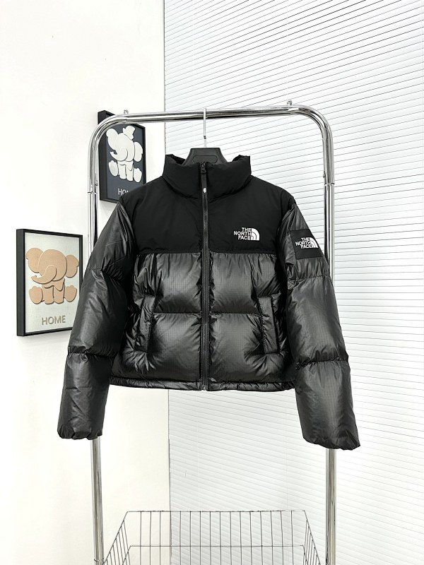 TNF PUFFERS (50)