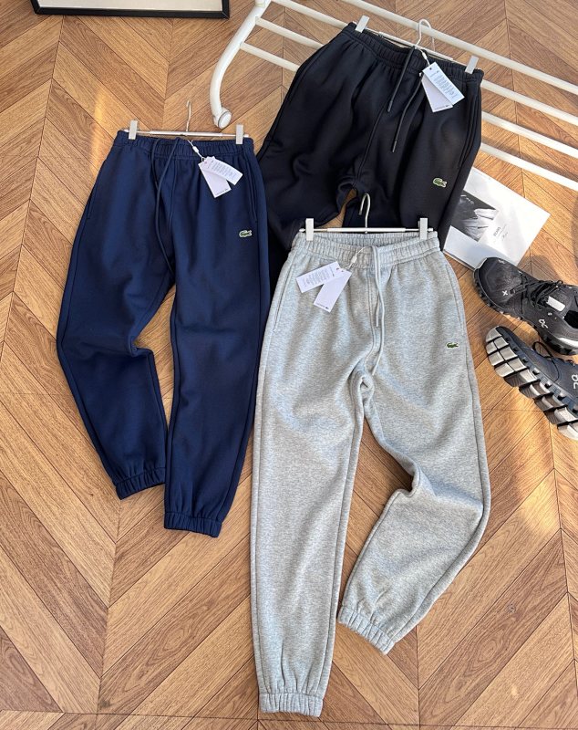 LACOSTE SWEATPANTS (2)