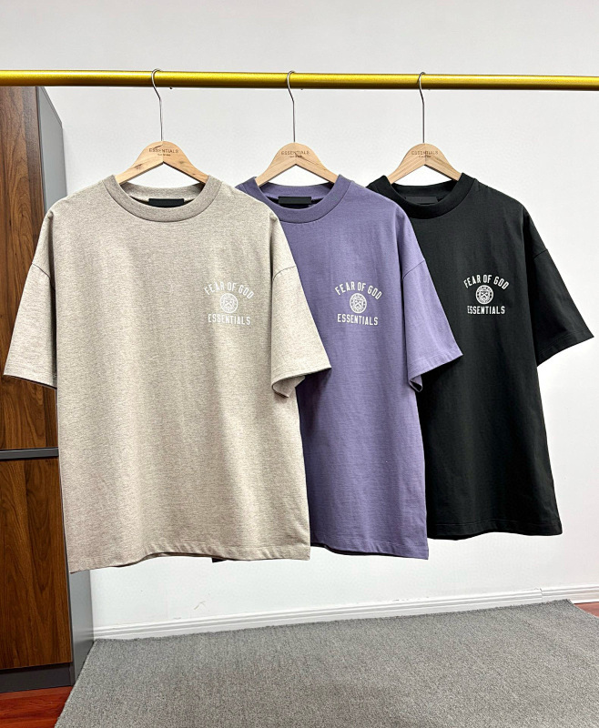 ESSENTIAL TSHIRTS (50)