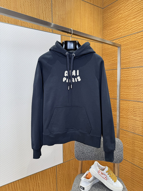 AMI HOODIES (4)