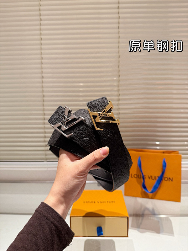 LOUIS VUITTON BELTS (7)