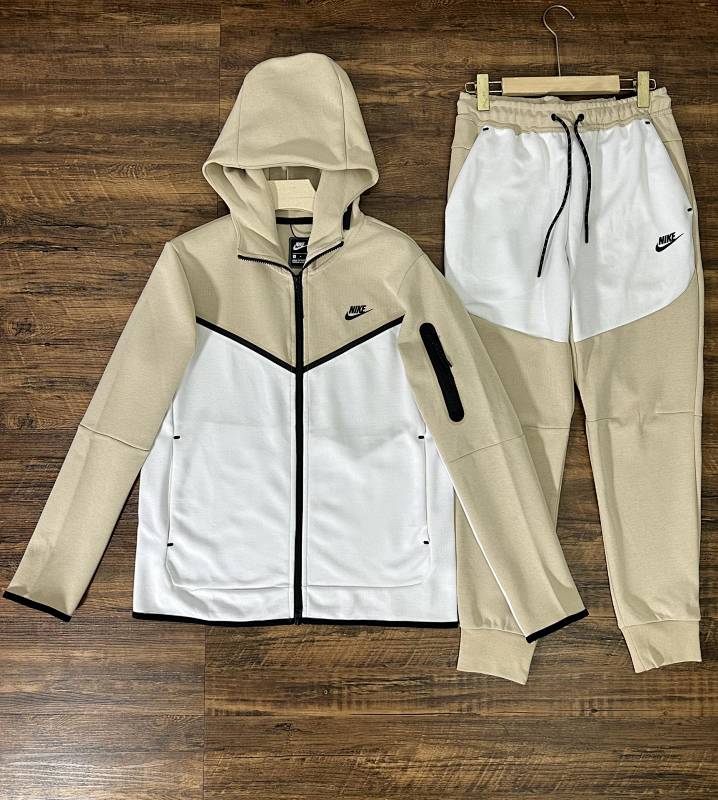 NIKE JACKETS (33)