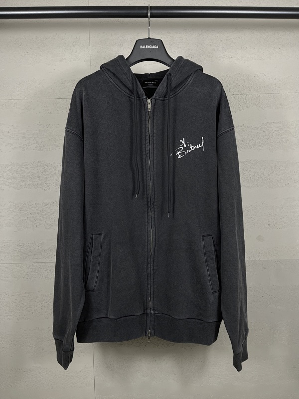 BALENCIAGA HOODIES (96)