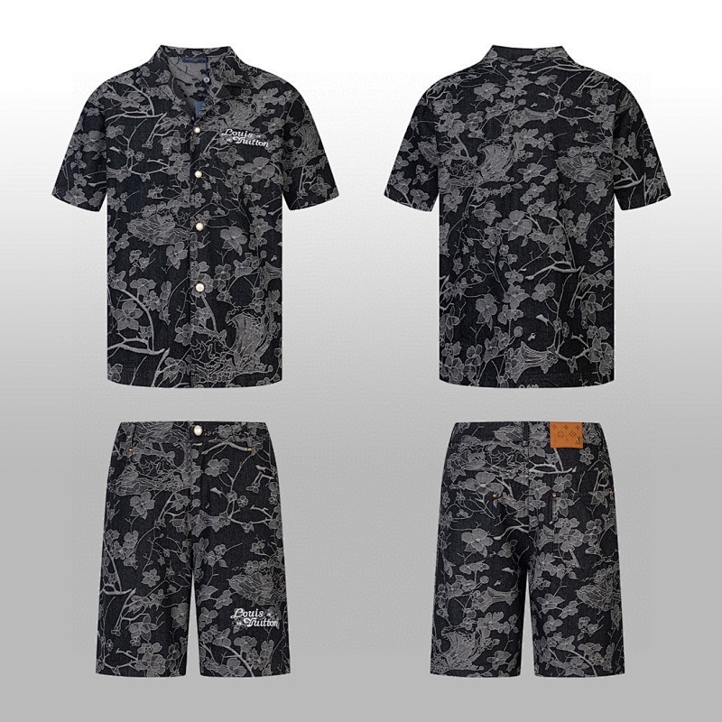 LOUIS VUITTON SHORTS