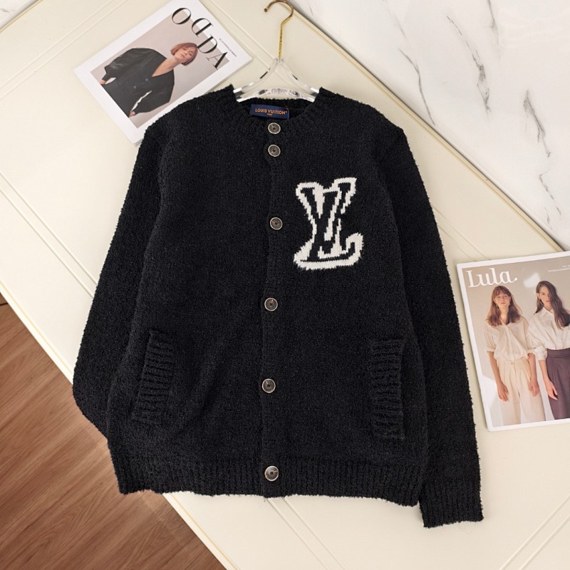 LOUIS VUITTON SWEATERS (6)