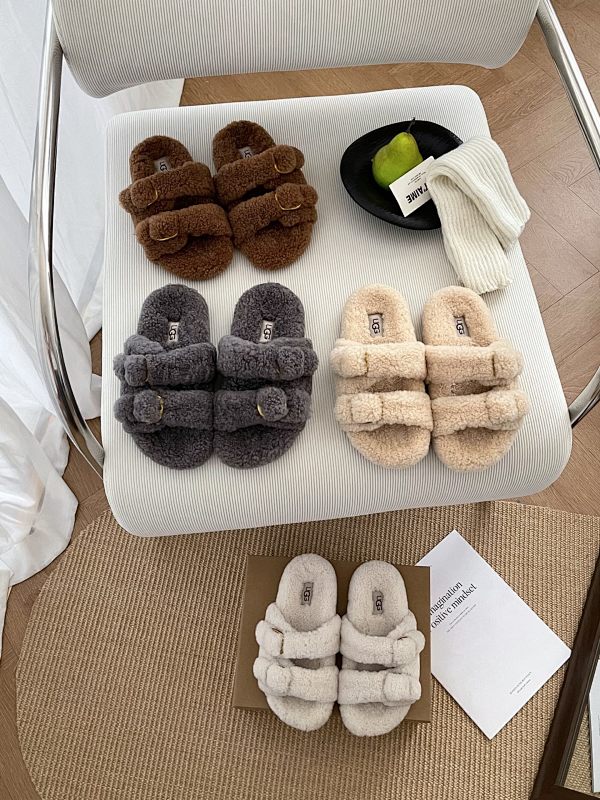 UGG Fluff Yeah Slides (2)
