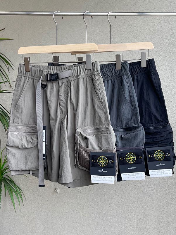 STONE ISLAND SHORTS