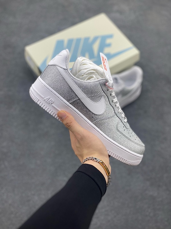 Nike Air Force 1 Silver
