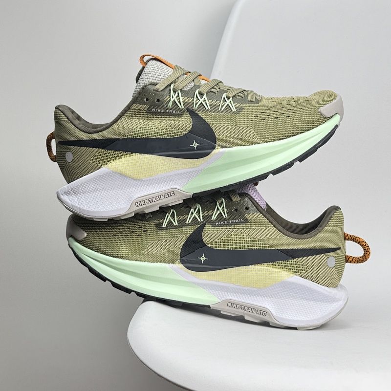 Nike ZoomX Vaporfly NEXT% 2