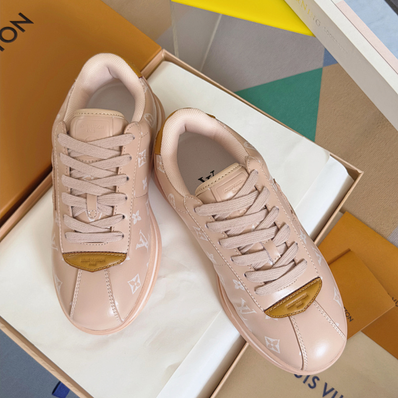 LOUIS VUITTON LV 7 Sneakers