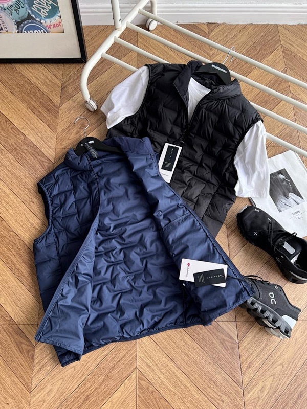 LULULEMON VESTS