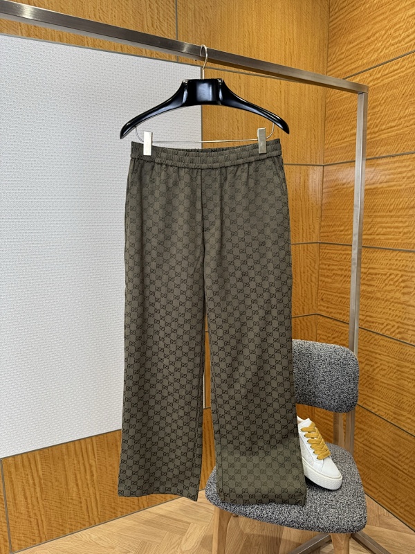 BURBERRY PANTS (7)