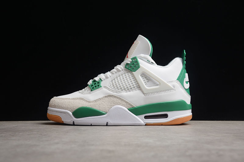 Nike SB x AJ4 'Pine Green'