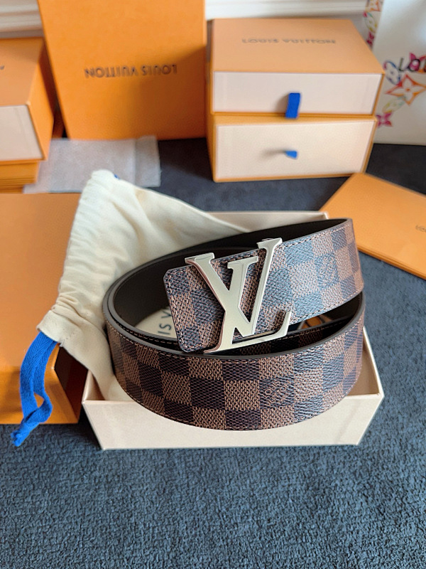 LOUIS VUITTON BELTS