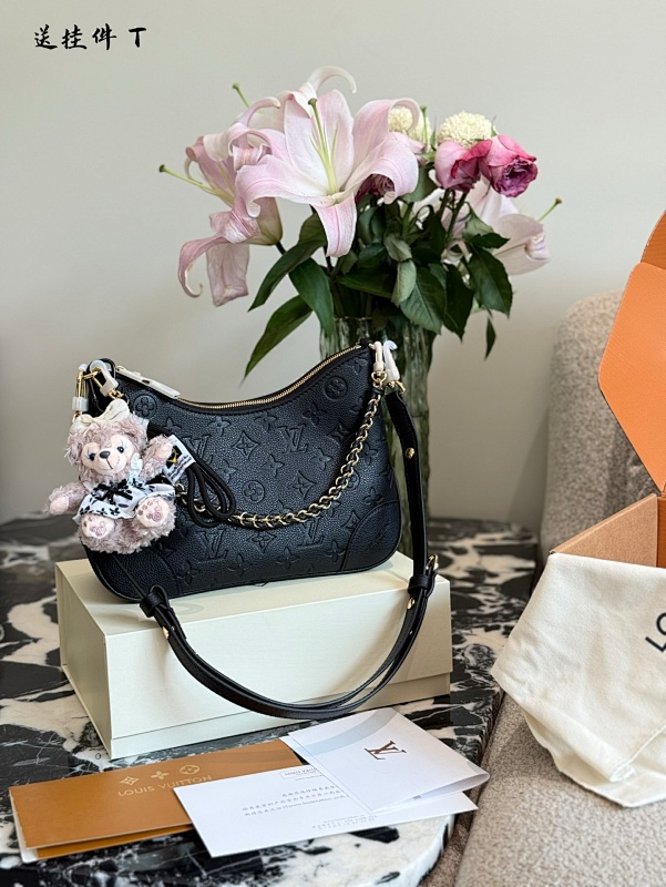 LOUIS VUITTON BAGS (154)