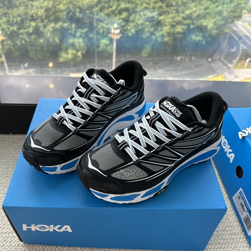 HOKA Speedgoat