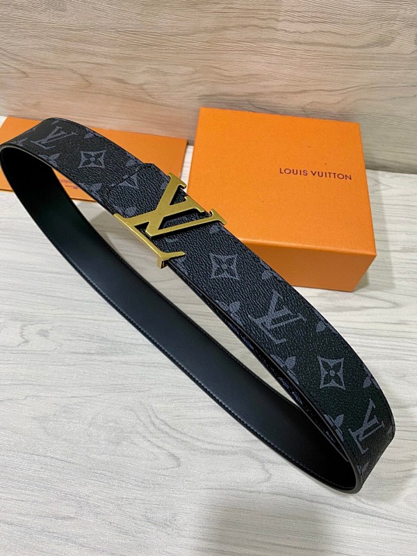 LOUIS VUITTON BELTS (17)