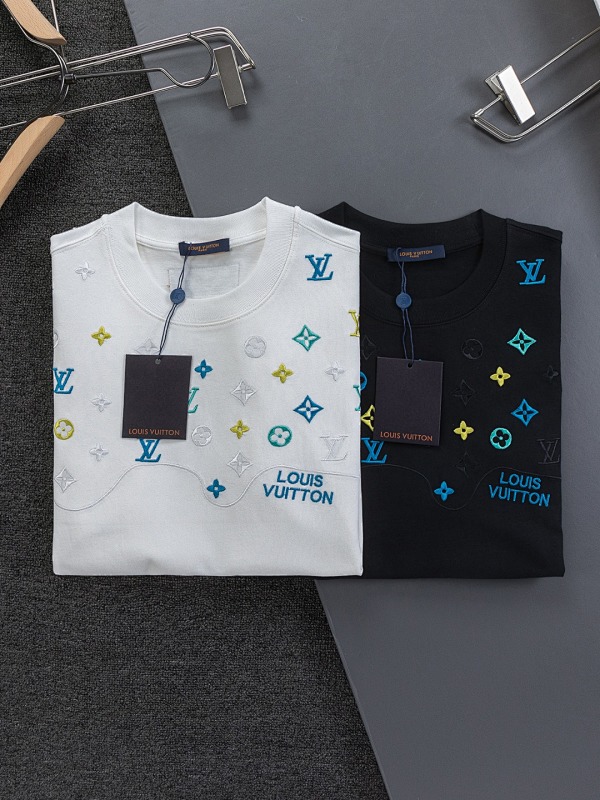 LOUIS VUITTON TSHIRTS