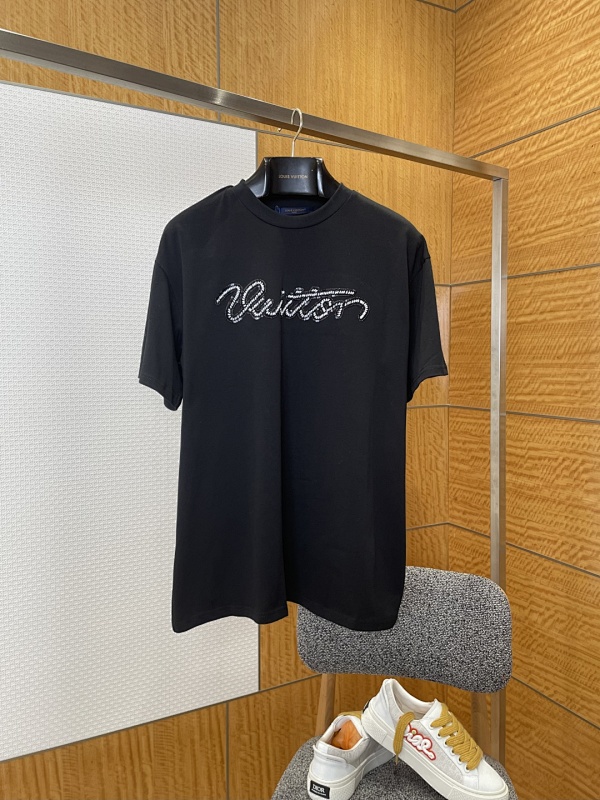 LOUIS VUITTON TSHIRTS (75)
