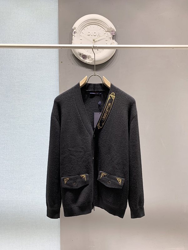 LOUIS VUITTON CARDIGANS (9)