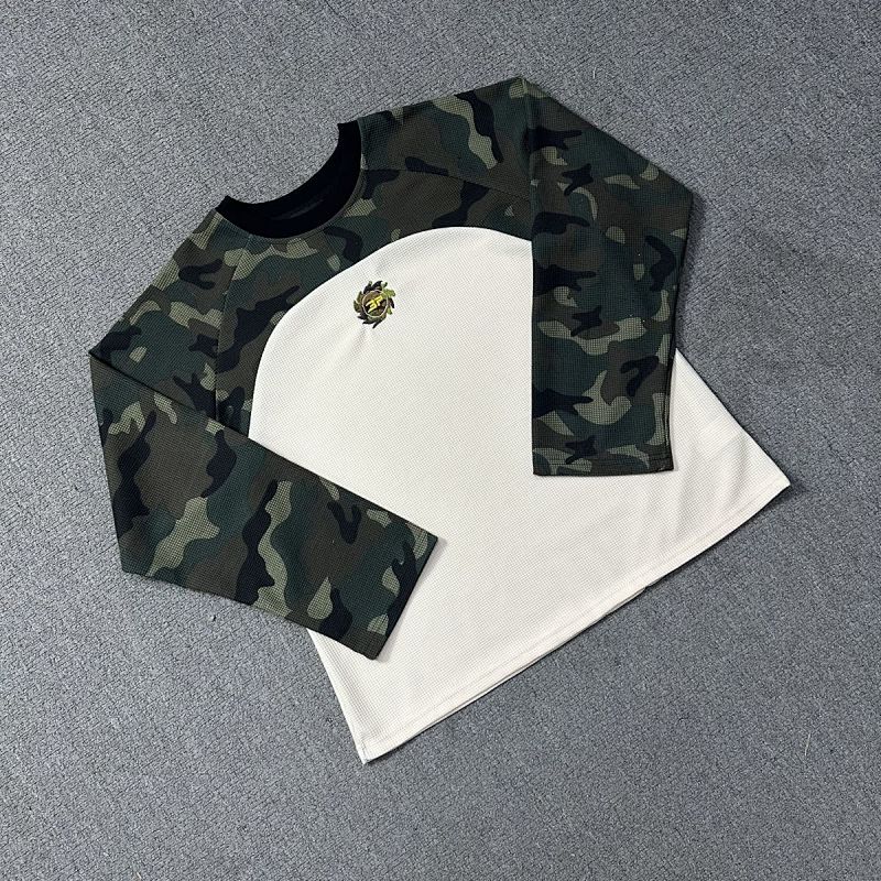 BROKEN PLANET LONGSLEEVES