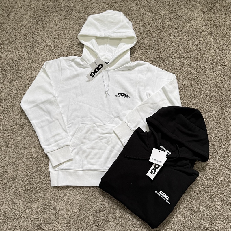 COMME DES GARCONS HOODIES