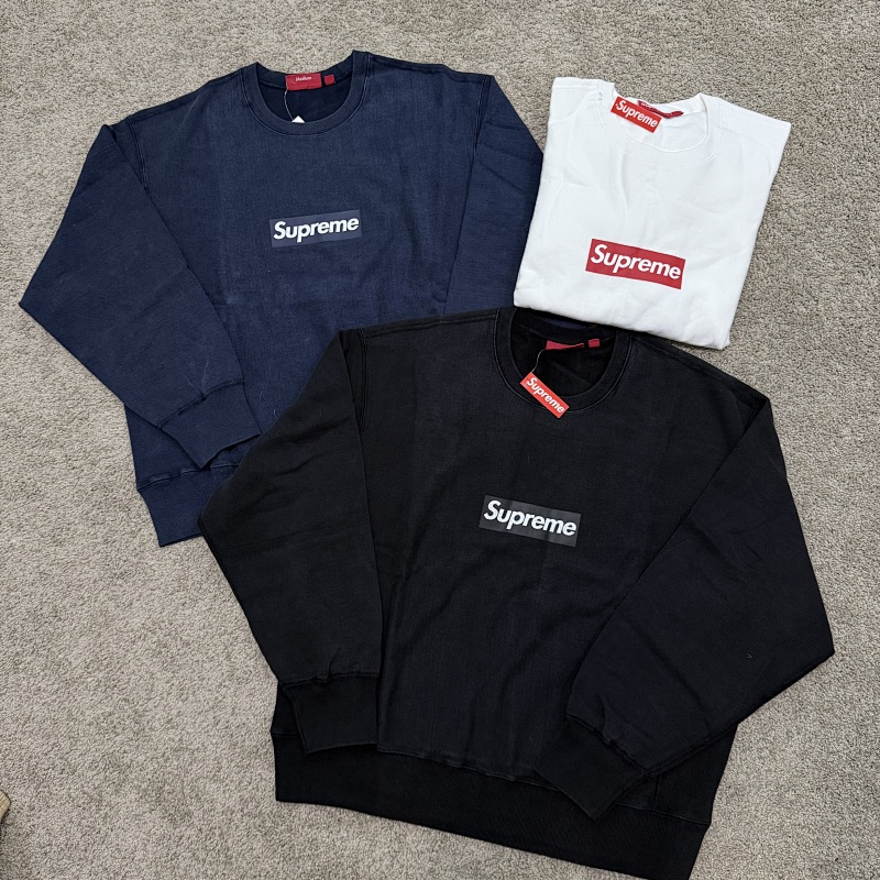 SUPREME SWEATSHIRTS (2)