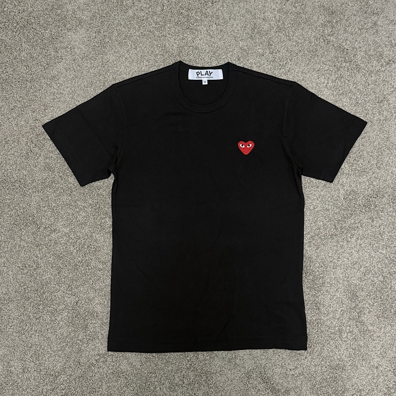 COMME DES GARCONS TSHIRTS (2)