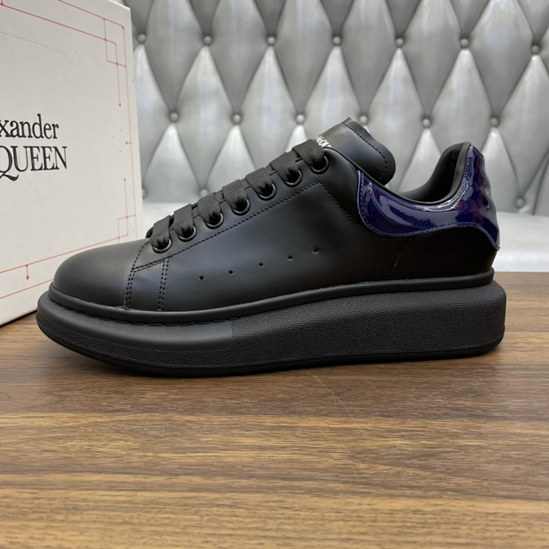 ALEXANDER MCQUEEN McQueen Black Sneakers