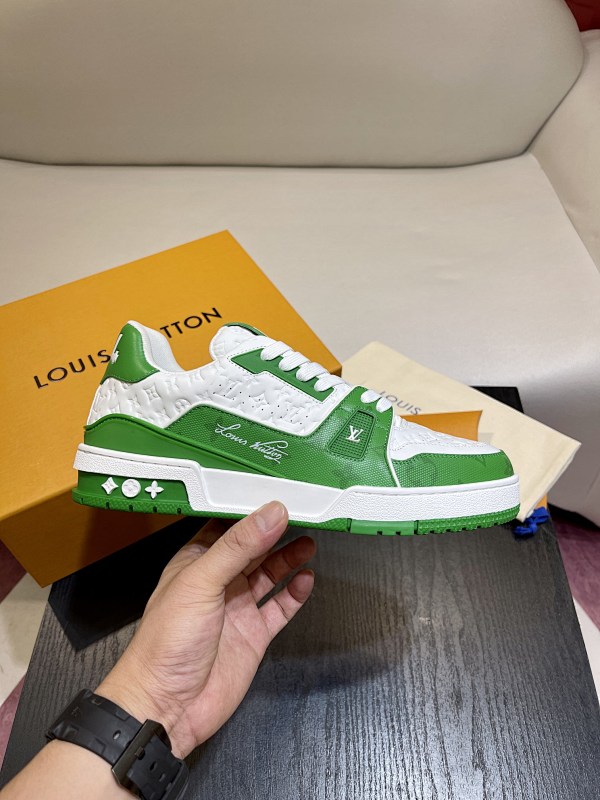 LOUIS VUITTON SKATE TRAINER (176)