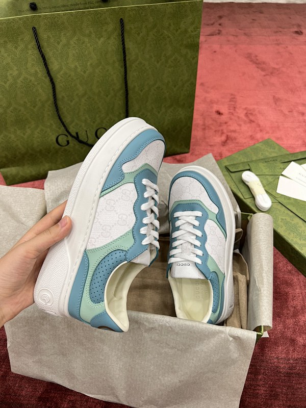 GUCCI SHOES (109)