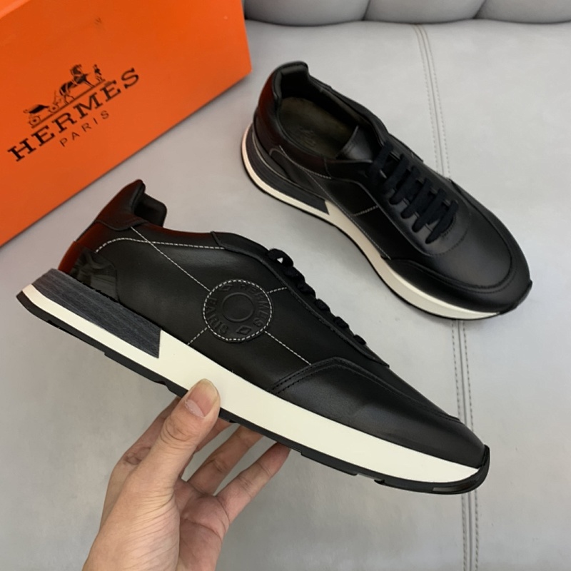 HERMES SHOES (618)