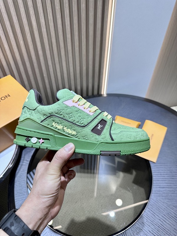 LOUIS VUITTON SKATE TRAINER (63)