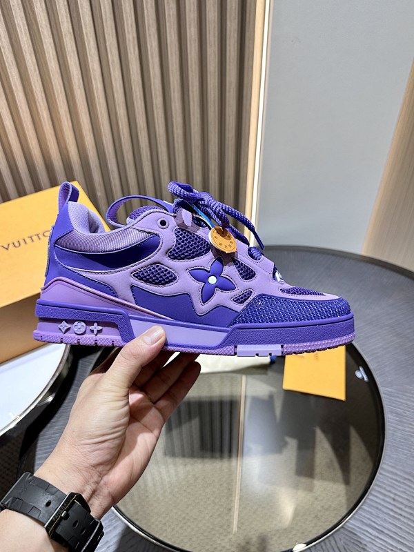 LOUIS VUITTON SKATE TRAINER (24)