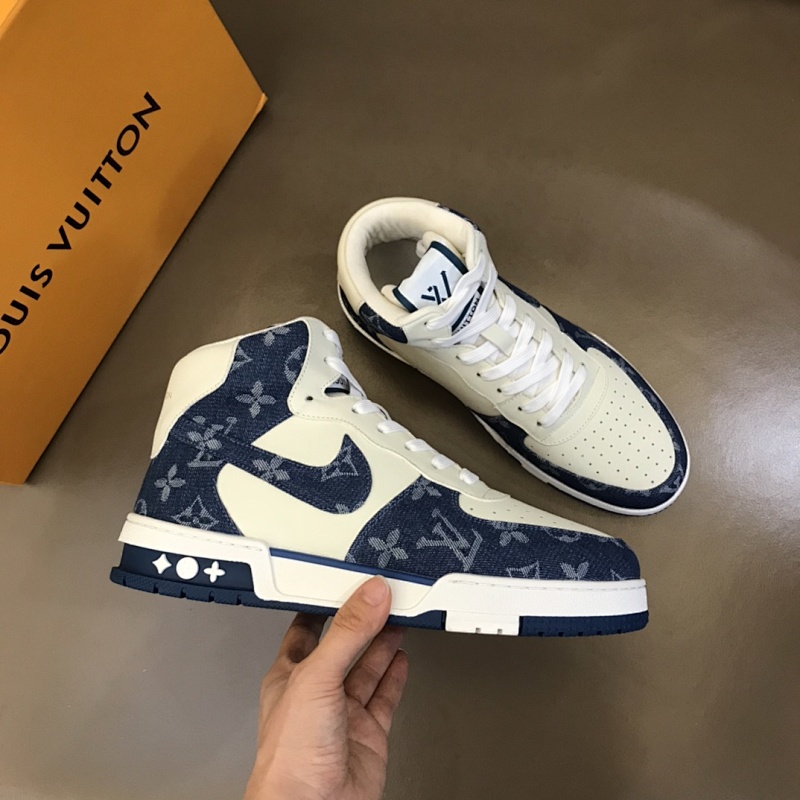 LOUIS VUITTON L@V × Nike Sneakers (2)