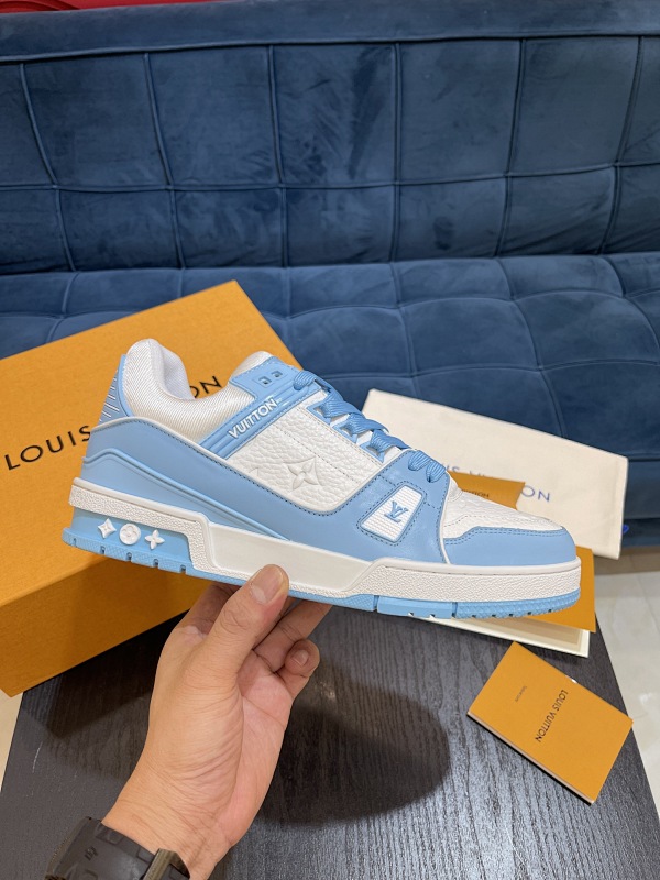 LOUIS VUITTON SKATE TRAINER (213)