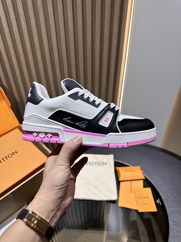LOUIS VUITTON SKATE TRAINER (40)