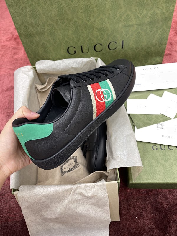 GUCCI SHOES (14)