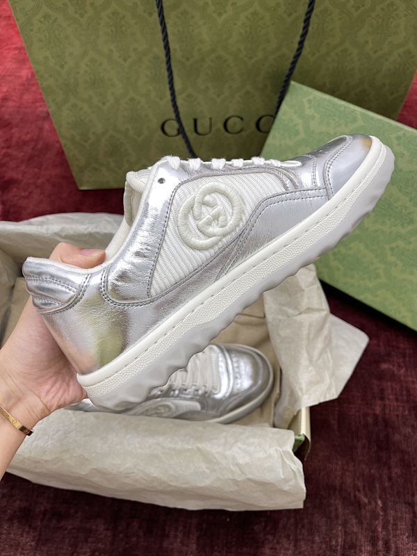 GUCCI SHOES (90)