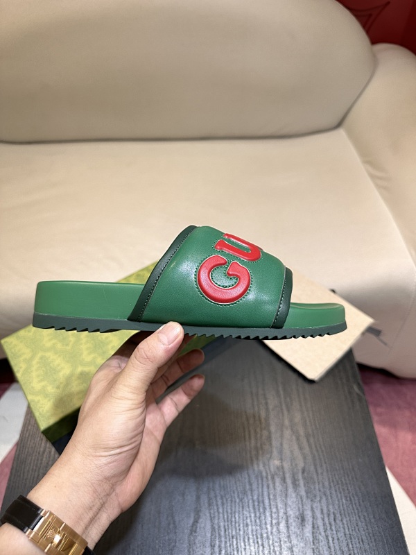 GUCCI SHOES (139)