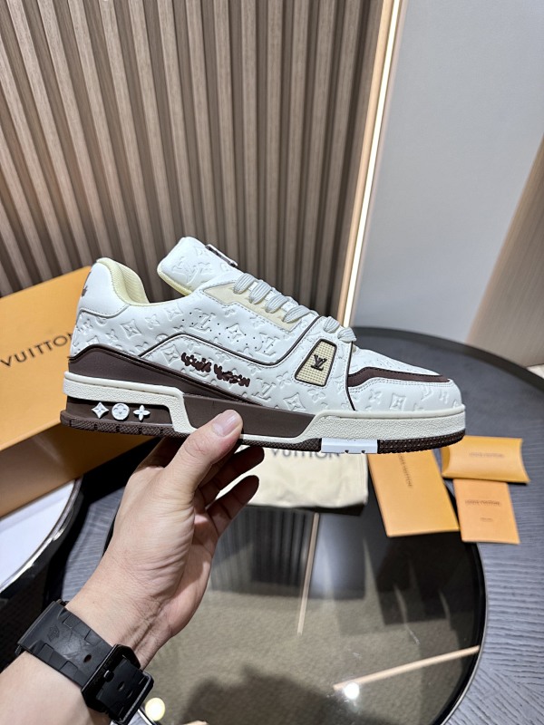 LOUIS VUITTON SKATE TRAINER (67)