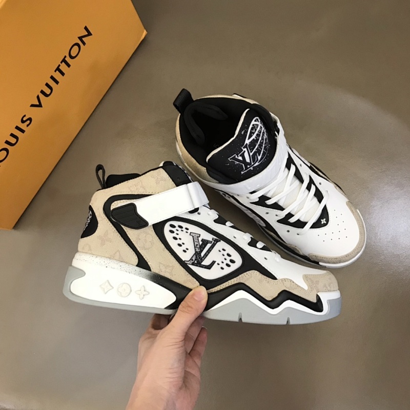 LOUIS VUITTON SKATE TRAINER (306)