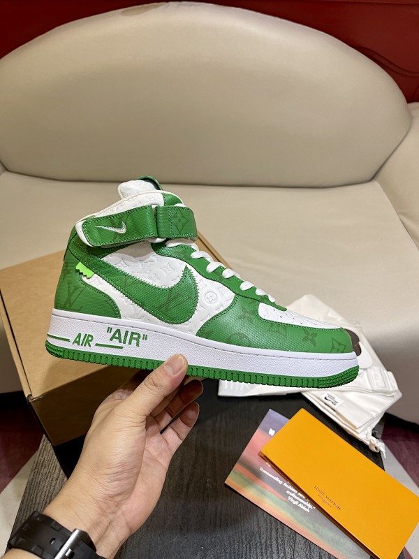 LOUIS VUITTON L@V x Nike Air Force 1 (11)