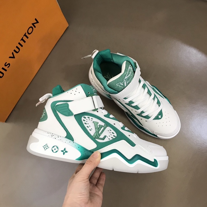 LOUIS VUITTON SKATE TRAINER (303)