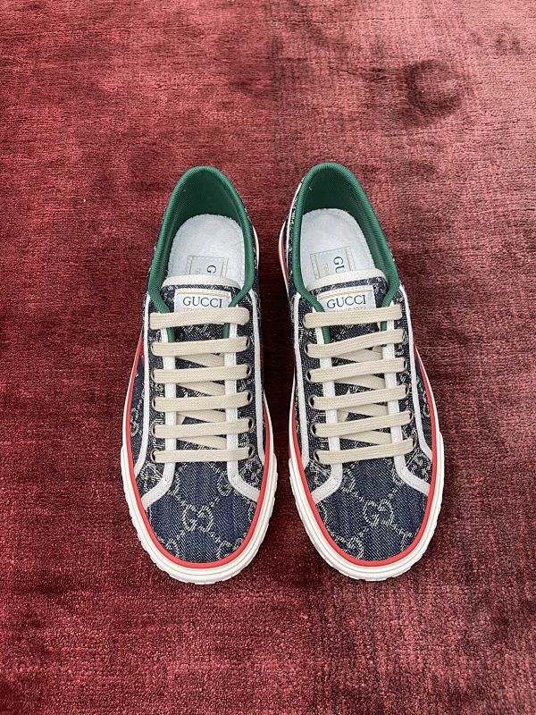 GUCCI SHOES (96)