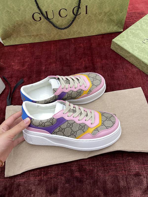 GUCCI SHOES (118)